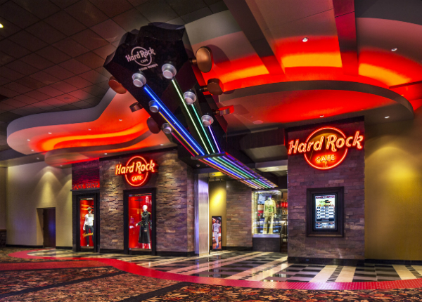 Sem experiência: Hard Rock Cafe seleciona Auxiliar de Estoque em Fortaleza Sem experiência: Hard Rock Cafe seleciona Auxiliar de Estoque em Fortaleza