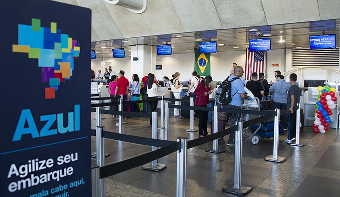 Sem experiência: Azul Linhas Aéreas oferece vaga para Agente de Aeroporto em Fortaleza